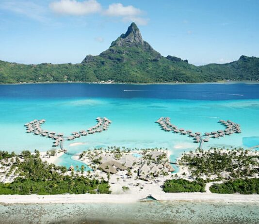 Bora Bora Island Guide: Travel, Resorts, Places to Eat, and More ...